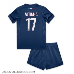 Paris Saint-Germain Vitinha #17 Kotipaita Lapsille 2024-25 Lyhythihainen (+ shortsit)